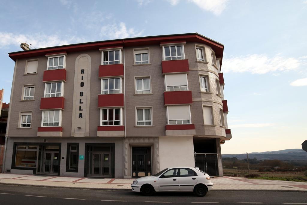 Hotel Rio Ulla Monterroso Екстериор снимка